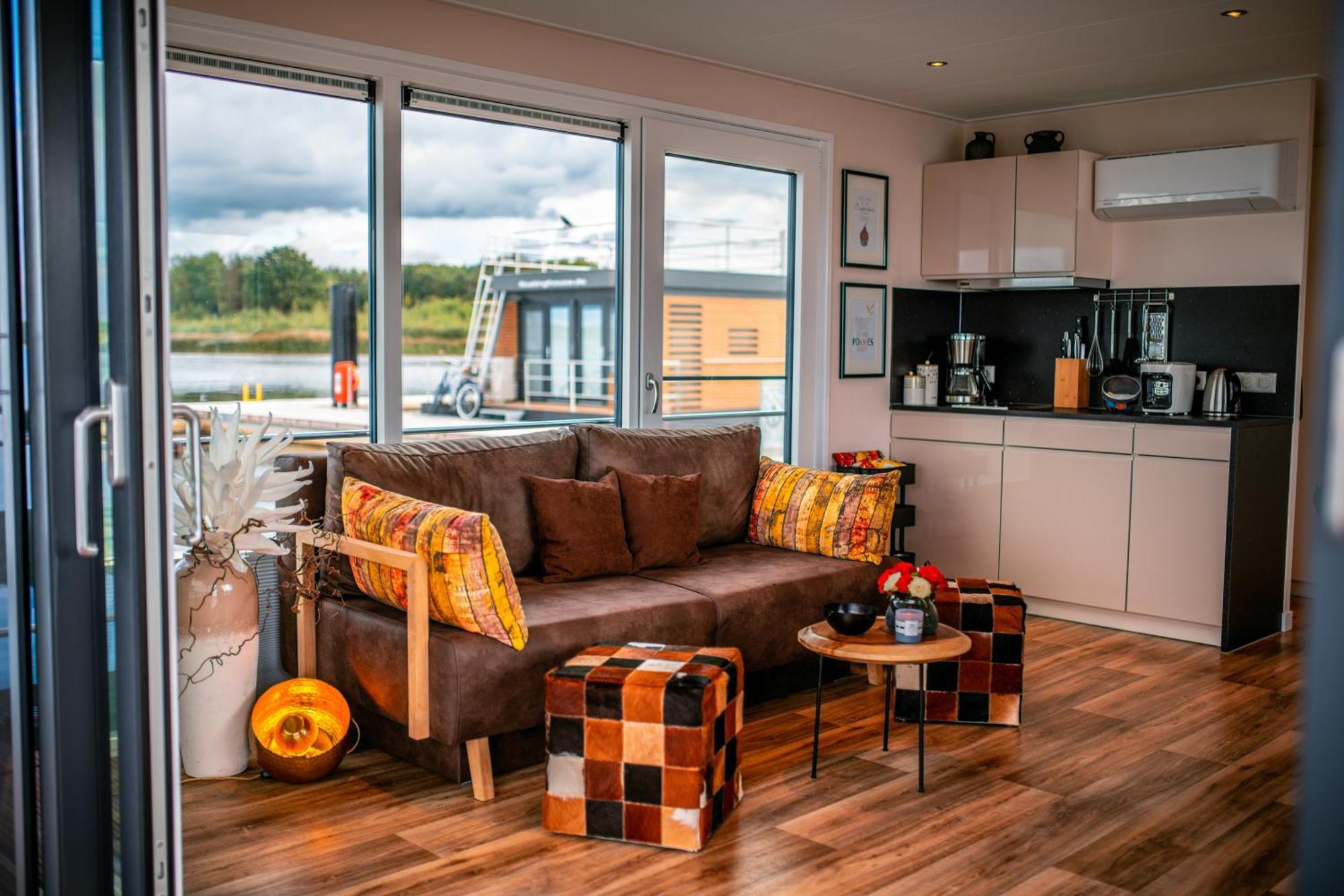 Floatinghouses Baerwalder See Klitten Luaran gambar